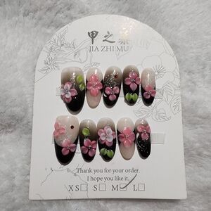 3D Floral Press-On Nails with Pink Flowers